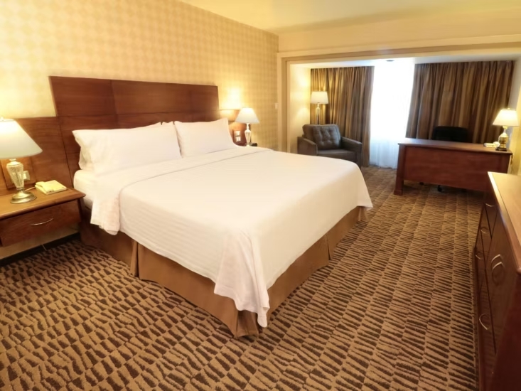 Lobby Holiday Inn Monterrey Norte